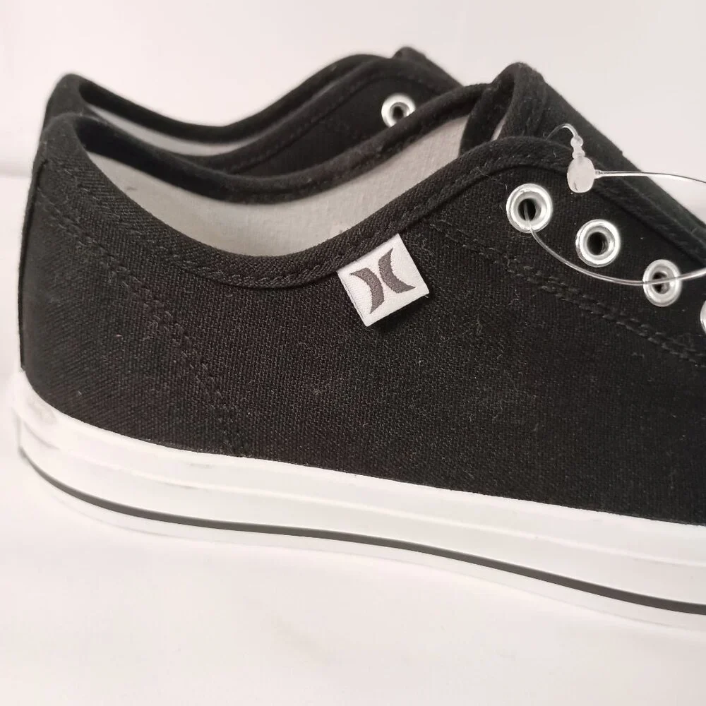 Hurley Chloe Canvas Slip On Sneakers Women 6.5 Black Low Top Casual NWOB - Picture 2 of 8